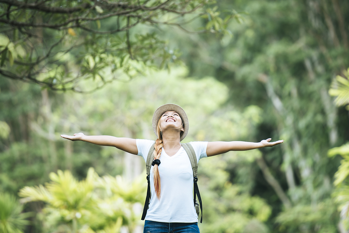 Young women happy | Art of life